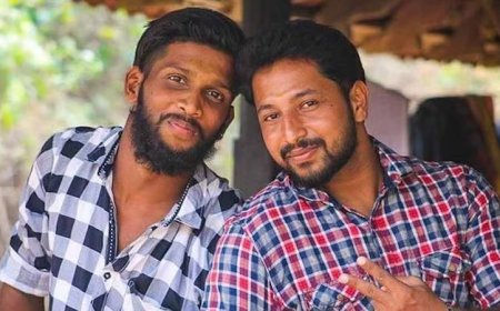 പെരിയ ഇരട്ടക്കൊലക്കേസ്സിലെ നാലു പ്രതികളുടെ ശിക്ഷഹൈക്കോടതി സ്റ്റേ ചെയ്തു.