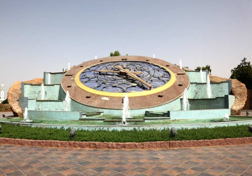 അൽ ഐൻ ക്ലോക്ക് ടവർ ഓർമ്മയായി.