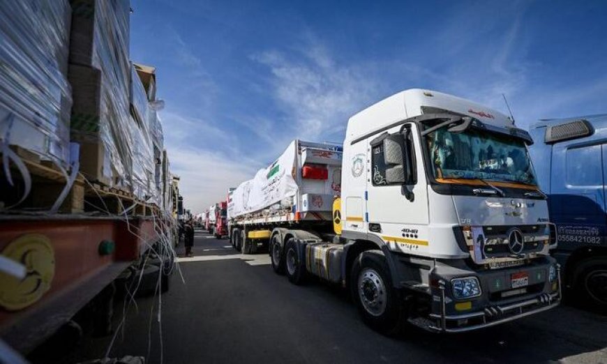 ഗസ്സയിലേക്ക് യു എ ഇ യുടെ രണ്ട് സഹായ വാഹന വ്യൂഹം കൂടി.