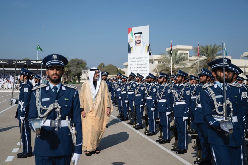 അബുദാബി പോലീസ് കോളേജ് ബിരുദദാന ചടങ്ങ്; ഖാലിദ് ബിൻ മുഹമ്മദ് ബിൻ സായിദ് പങ്കെടുത്തു.