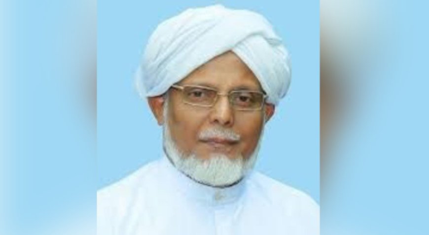 സമസ്തയിൽ അച്ചടക്ക നടപടി. സമസ്ത മുശാവറ അംഗം മുസ്തഫൽ ഫൈസിയെ സസ്പെൻഡ് ചെയ്തു.