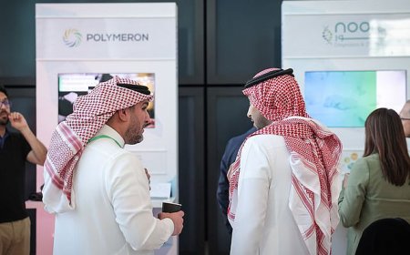 സൗദിവൽക്കരണം; സ്വദേശികൾക്കായി നീക്കിവച്ചിരിക്കുന്ന 41 ടൂറിസം ജോലികളുടെ പൂർണ്ണ പട്ടികയും സമയക്രമവും സൗദി അറേബ്യ പുറത്തിറക്കി.