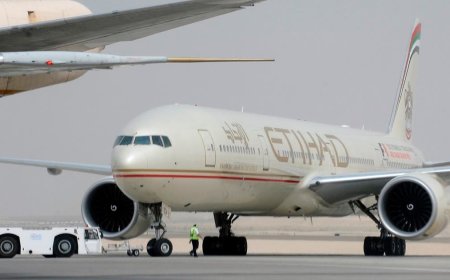 പാക്കിസ്ഥാനിലേക്കുള്ള വിമാന സർവ്വീസ് നിർത്തലാക്കി വിമാന കമ്പനികൾ.