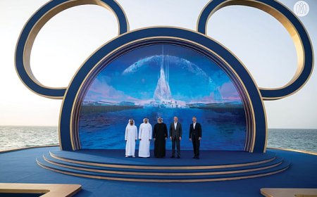 മിഡിൽ ഈസ്റ്റിലെ ആദ്യത്തെ തീം പാർക്കിനൊരുങ്ങി അബുദാബിയിലെ യാസ് ദ്വീപ്.