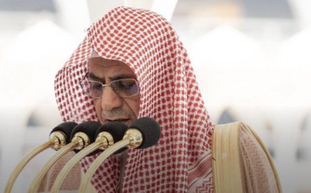 പരിശുദ്ധ ഹജ്ജ്; ഷെയ്ഖ് സ്വാലിഹ് ബിൻ ഹുമൈദ് അറഫ പ്രഭാഷണം നടത്തും.