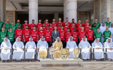 സീസണിലെ മികച്ച പ്രകടനം കാഴ്ചവെച്ച ഷബാബ് അൽ അഹ്‌ലി ഫുട്‌ബോൾ ടീമിനെ സബീൽ കൊട്ടാരത്തിൽ സ്വീകരിച്ചു.