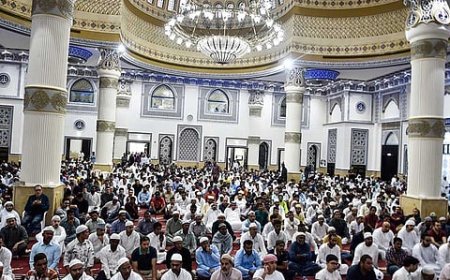 യുഎഇയിലുടനീളമുള്ള ഈദ് അൽ അദ്ഹ പ്രാർത്ഥനാ സമയങ്ങൾ ഔദ്യോഗികമായി പ്രഖ്യാപിച്ചു.