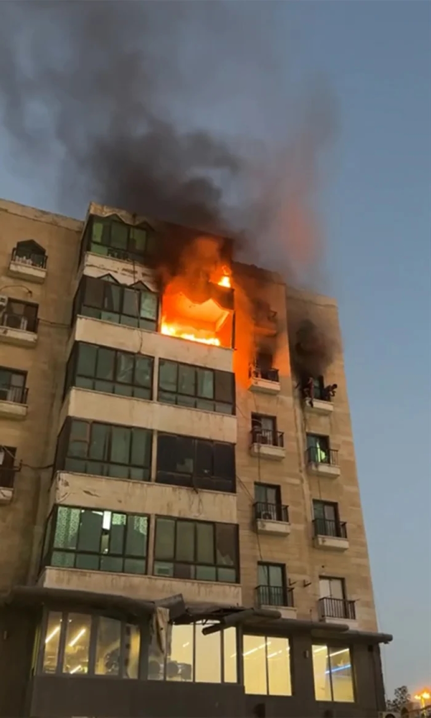 കുവൈറ്റിൽ തീപിടിത്തം; അഞ്ച് മരണം.