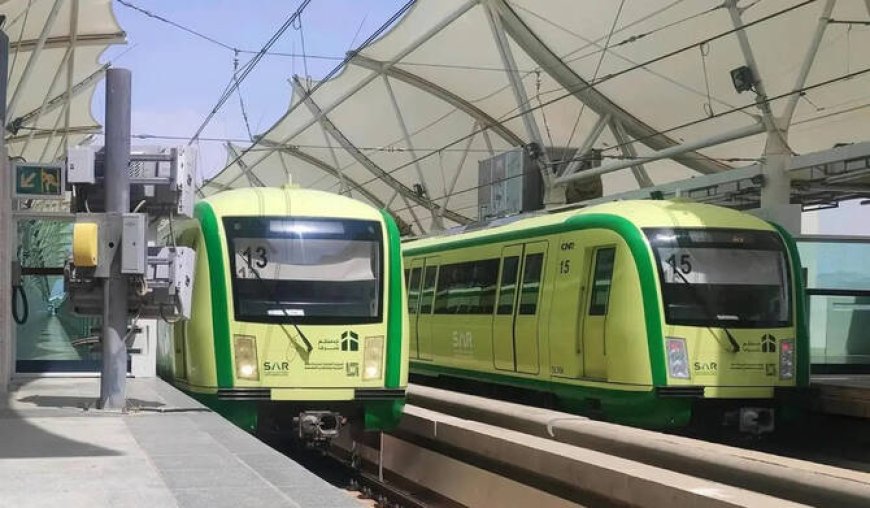 ഹജ്ജിന്റെ 7 ദിവസങ്ങളിൽ മെട്രോയിൽ 4,900 ട്രെയിൻ യാത്രകളും, 2 മില്യൺ യാത്രക്കാരെയും പ്രതീക്ഷിക്കുന്നതായി ഗതാഗത മന്ത്രാലയം.