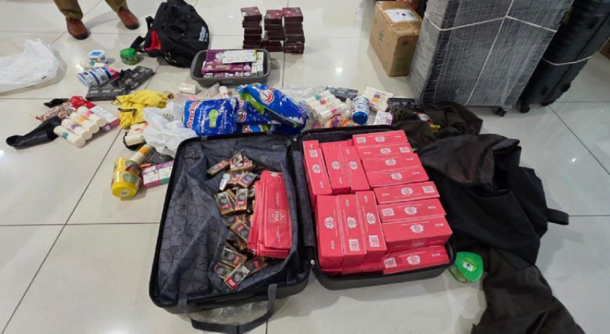 അനധികൃതമായി സിഗരറ്റുകൾ കടത്താൻ ശ്രമം: നാല് പേർ കസ്റ്റംസ് കസ്റ്റഡിയിൽ.