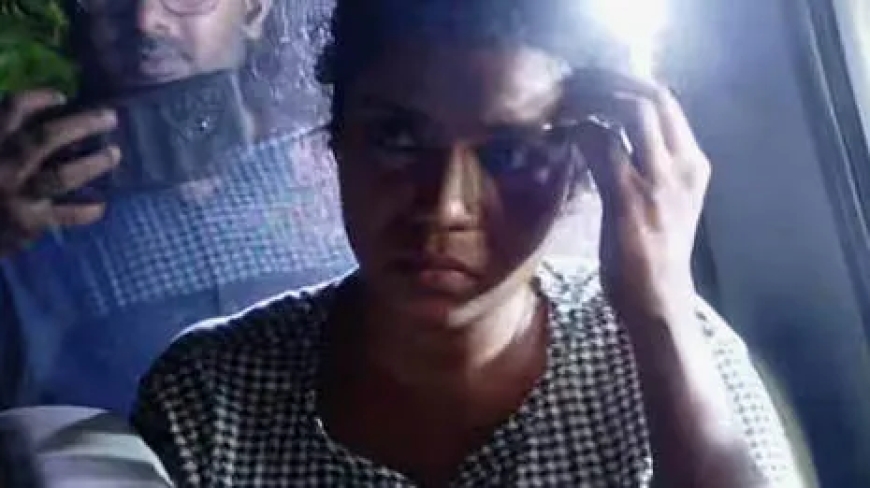 യൂട്യൂബ് നോക്കി പ്രസവം; അനീഷ പ്രസവിച്ചത് ശുചി മുറിയിൽ.