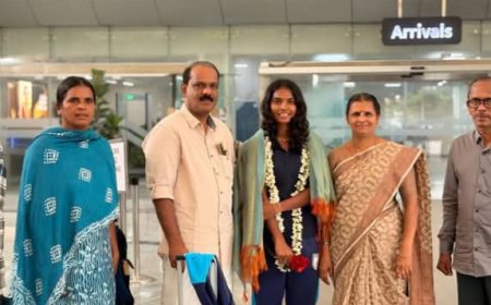 ദേശീയ വനിത ഫുട്ബോൾ താരം മാളവികയ്ക്ക് വരവേൽപ്പ്.