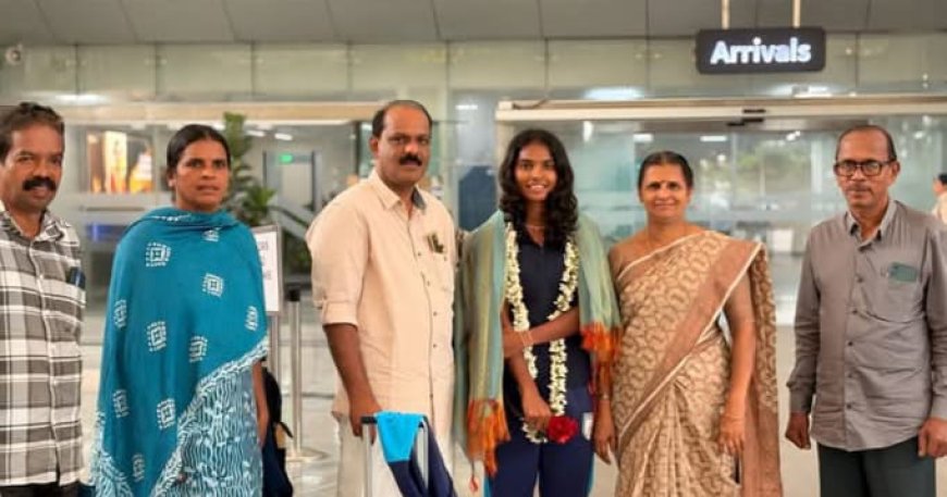 ദേശീയ വനിത ഫുട്ബോൾ താരം മാളവികയ്ക്ക് വരവേൽപ്പ്.