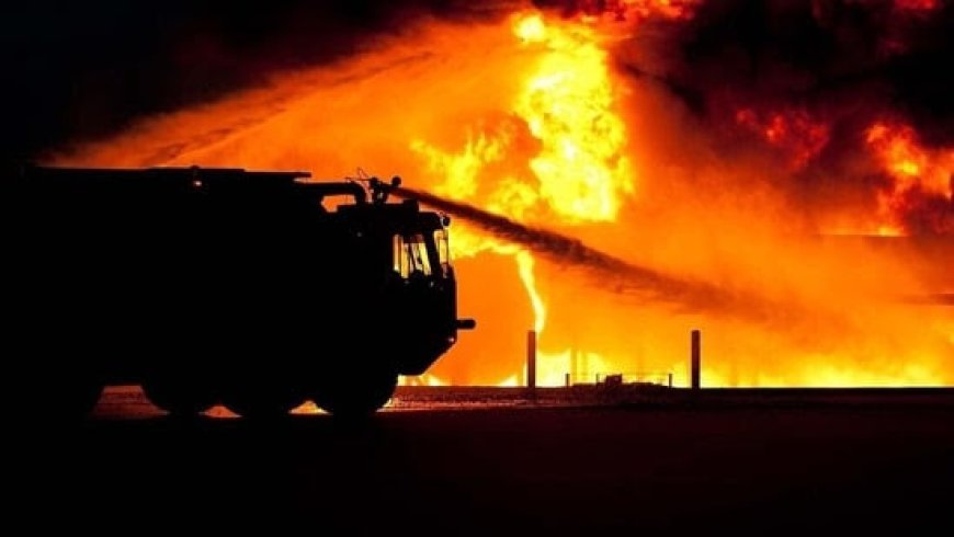 ഇറാഖിലെ ഹൈപ്പർ മാർക്കറ്റിലുണ്ടായ തീപിടിത്തത്തിൽ 60 പേർ മരിച്ചു.