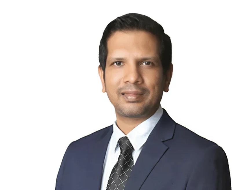 ഡോക്ടർ അൻവർ സാദത്ത് ദുബായിൽ അന്തരിച്ചു.