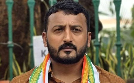 രാഹുൽ മങ്കൂട്ടത്തിലിനെ സസ്പെൻഡ് ചെയ്തു.