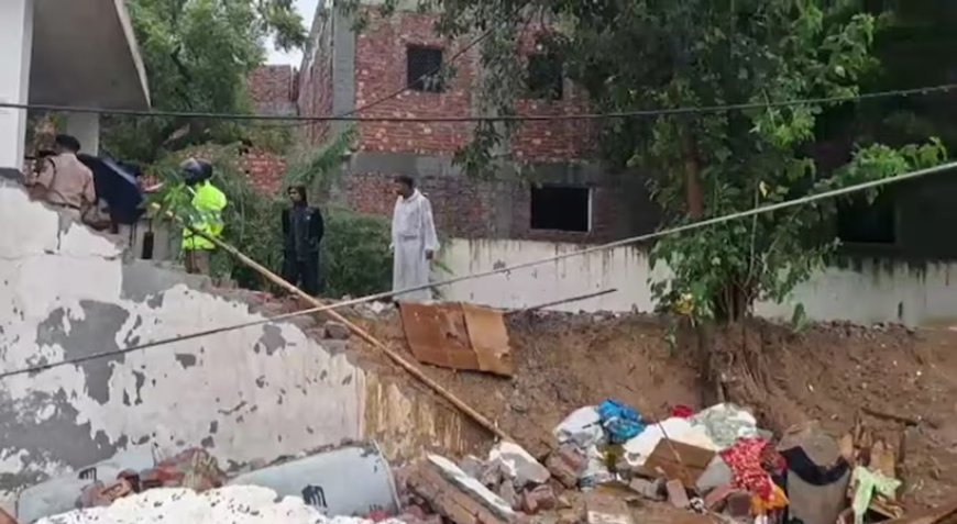 ഡൽഹിയിൽ മതിലിടിഞ്ഞ് വീണ് രണ്ട് കുട്ടികള്‍ ഉള്‍പ്പെടെ 7 പേര്‍ മരിച്ചു.