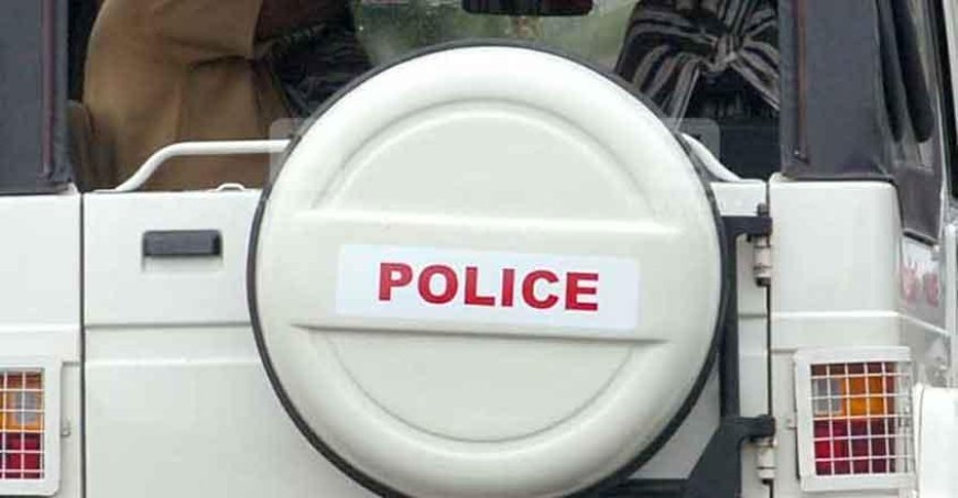 പിഴത്തുക തട്ടിയെടുത്ത കേസില്‍ വനിതാ പൊലീസ് ഉദ്യോഗസ്ഥയെ കസ്റ്റഡിയിലെടുത്തു.