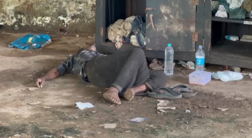 ഉപയോഗ ശൂന്യമായ ഗ്യാരേജിൽ അജ്ഞാത മൃതദേഹം കണ്ടെത്തി.