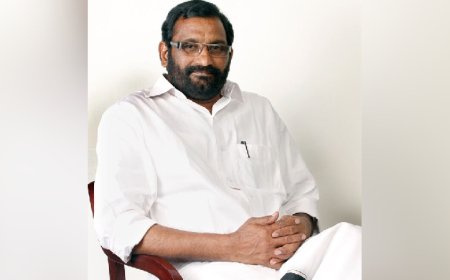 മുന്‍ കുന്നംകുളം എംഎല്‍എ ബാബു എം പാലിശ്ശേരി അന്തരിച്ചു.