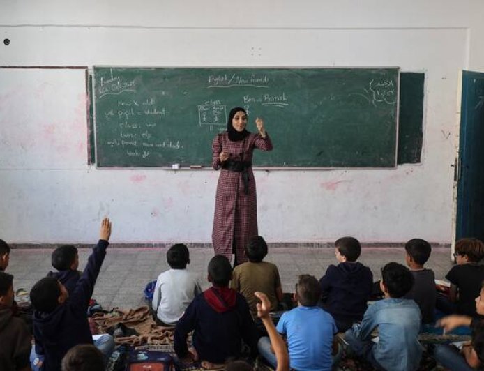 കഴിഞ്ഞ രണ്ട് വർഷത്തിനിടെ വെസ്റ്റ് ബാങ്കിലും ഗാസയിലും 20,080 വിദ്യാർത്ഥികൾ കൊല്ലപ്പെട്ടതായി പലസ്തീൻ വിദ്യാഭ്യാസ മന്ത്രാലയം വ്യക്തമാക്കി.