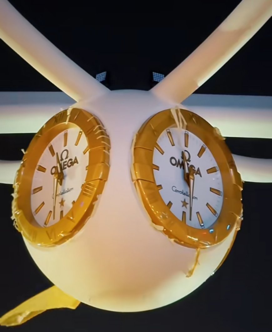 "എല്ലാം സമയബന്ധിതം" അൽ ഐനിലെ പുതിയ ക്ലോക്ക് ടവർ പണി പൂർത്തിയായി.