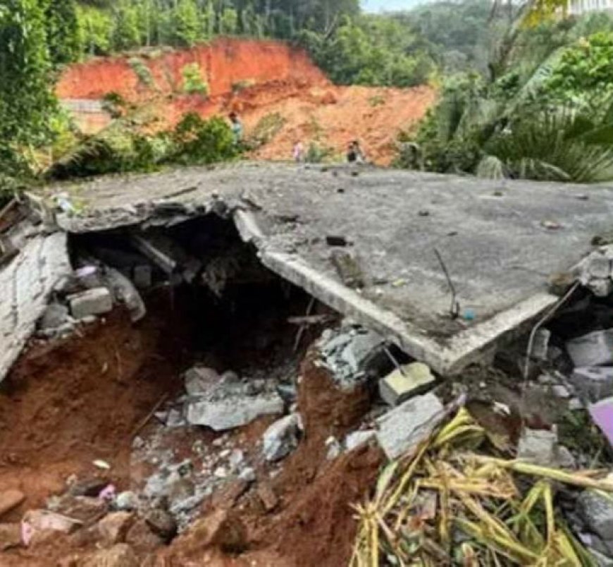 അടിമാലിയിൽ വീടിനുമുകളിൽ മണ്ണിടിഞ്ഞുവീണ്ടുണ്ടായ അപകടത്തിൽ പരിക്കേറ്റ സന്ധ്യയുടെ ഇടതുകാൽ മുറിച്ചുനീക്കി.