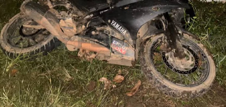 വയനാട് അമ്പലവയലില്‍ ബൈക്ക് പോസ്റ്റിലിടിച്ചുണ്ടായ അപകടത്തില്‍ രണ്ട് മരണം.