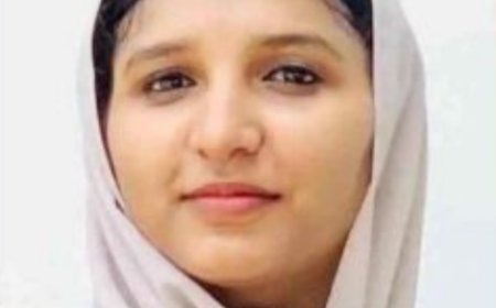 ടോറസ് ലോറിയിൽ സ്കൂട്ടർ ഇടിച്ച് യാത്രക്കാരി മരിച്ചു.