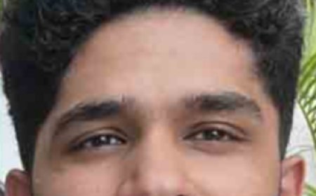 സിനിമാ സംവിധായകൻ പ്രശാന്ത് കാനത്തൂരിന്റെ മകനെ ബാംഗ്ലൂരിൽ തൂങ്ങിമരിച്ച നിലയിൽ കണ്ടെത്തി.