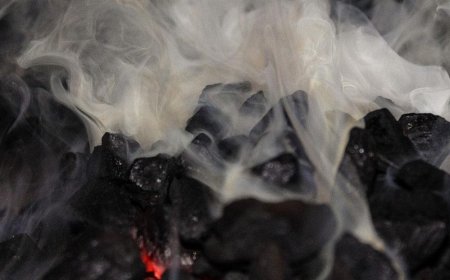 കർണാടകയിലെ ബലഗാവിയിൽ മൂന്ന് യുവാക്കൾ ശ്വാസംമുട്ടി മരിച്ചു.