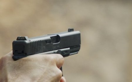 തിരുവനന്തപുരത്ത് കാപ്പ കേസ് പ്രതിക്ക് നേരെ പൊലീസ് വെടിയുതിർത്തു.