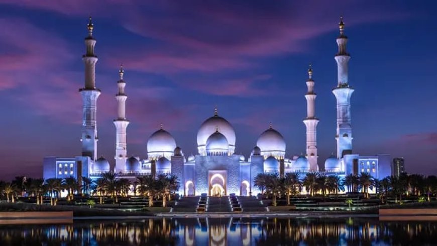 2026 ജനുവരി മുതൽ യുഎഇയിലെ എല്ലാ പള്ളികളിലും പുതിയ വെള്ളിയാഴ്ച പ്രാർത്ഥന സമയം പ്രഖ്യാപിച്ചു.