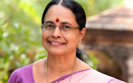 സി പി ഐ എം മുൻ എം എൽ എ  ഐഷാപോറ്റി കോൺഗ്രസ്സിൽ