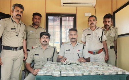 മഞ്ചേശ്വരം ചെക്ക് പോസ്റ്റിൽ 30 ലക്ഷം രൂപയുടെ കുഴൽപ്പണം പിടികൂടി; മലപ്പുറം സ്വദേശി കസ്റ്റഡിയിൽ