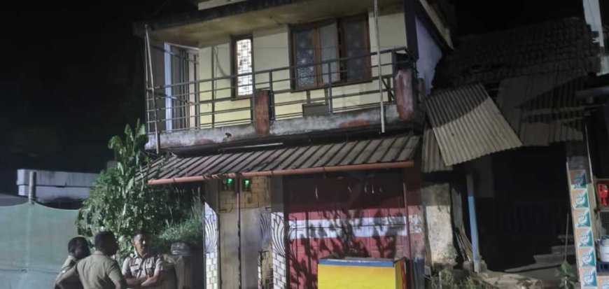 ഒറ്റപ്പാലം തോട്ടക്കരയിൽ ദമ്പതികളെ വെട്ടിക്കൊലപ്പെടുത്തി.