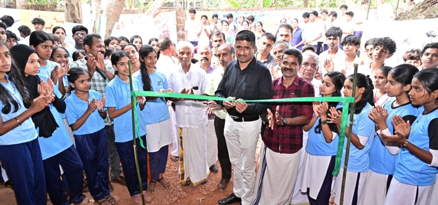 അമ്പലത്തറ സ്കൂൾ സ്ഥലത്ത് ഗുഹ കണ്ടെത്തി "കൽ പ്രകാശം" എന്ന പേരിൽ ഗുഹാ പ്രദർശനം നടത്തി.