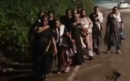 ശബരിമല തീർത്ഥാടകരെ വനത്തിൽ ഇറക്കി വിട്ട സംഭവം; കണ്ടക്ടറെ സ്ഥലംമാറ്റിയത് കാഞ്ഞങ്ങാട്ടേക്ക്