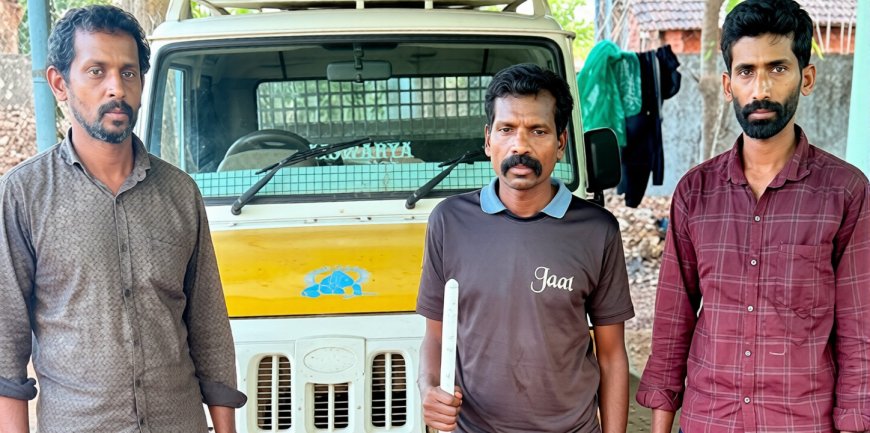 കാട്ടുപന്നിയുടെ ജഡവുമായി വനപാലകർ പിടിച്ച നായാട്ടു സംഘത്തിനെതിരെ പോലീസും കേസെടുത്തു