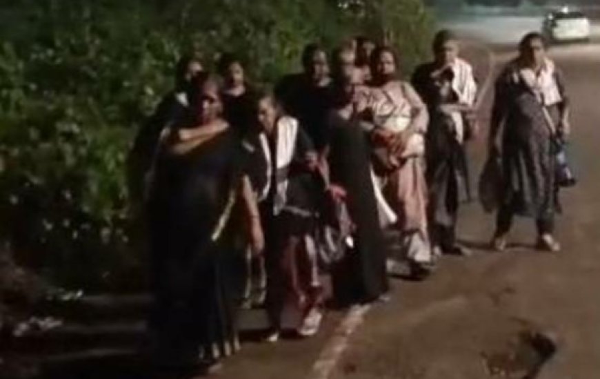 ശബരിമല തീർത്ഥാടകരെ വനത്തിൽ ഇറക്കി വിട്ട സംഭവം; കണ്ടക്ടറെ സ്ഥലംമാറ്റിയത് കാഞ്ഞങ്ങാട്ടേക്ക്