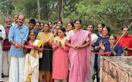 കാലിച്ചാം പൊതി-ചെമ്പിലിക്കോട് കോൺക്രീറ്റ് റോഡ് ഉദ്ഘാടനം ചെയ്തു