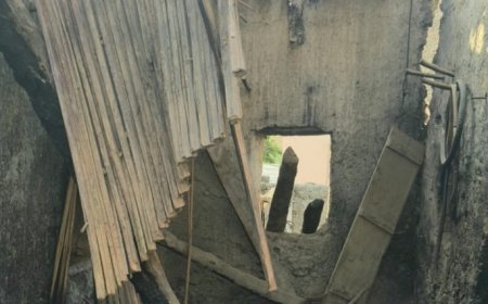 മസ്ക്കറ്റിൽ മൺ കെട്ടിടം തകർന്ന് വീണ് 4കുട്ടികൾക്ക് ദാരുണാന്ത്യം