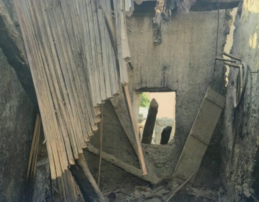 മസ്ക്കറ്റിൽ മൺ കെട്ടിടം തകർന്ന് വീണ് 4കുട്ടികൾക്ക് ദാരുണാന്ത്യം