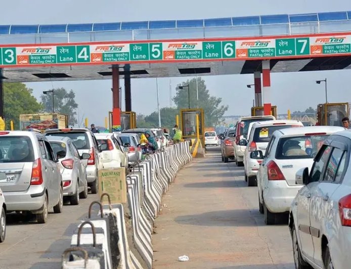 ഏപ്രിൽ 10 മുതൽ ടോൾ പ്ലാസകളിൽ പണം അടച്ചുള്ള യാത്ര പറ്റില്ല; യുപി ഐആണെങ്കിൽ ഇരട്ടിയിൽ അധികം നൽകണം