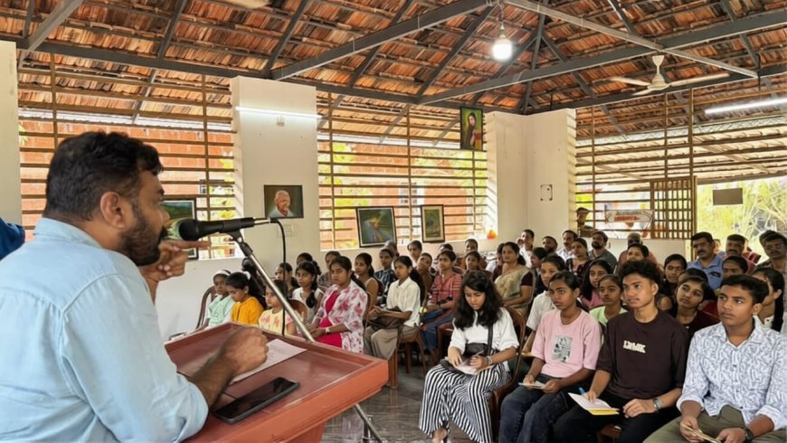 നവോത്ഥാനത്തിന്റെ ശംഖൊലികൾ മലയാളത്തിന്റെ മികച്ച കഥകൾ; സന്തോഷ് ഏച്ചിക്കാനം
