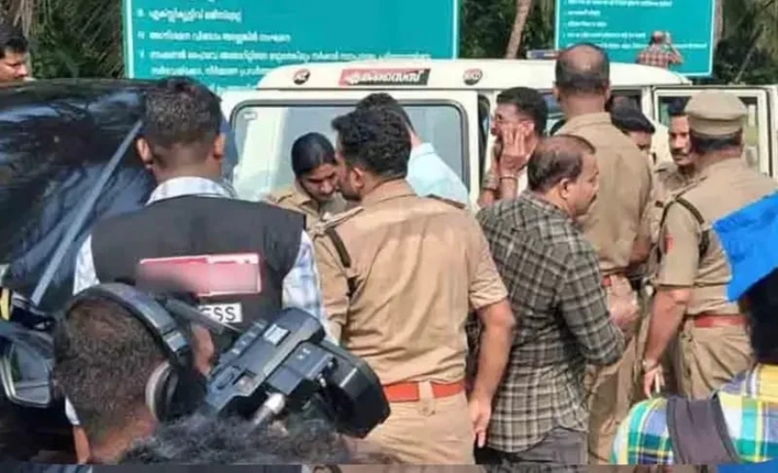 രണ്ട് കിലോ എം ഡി എം എ യുമായി രണ്ടുപേർ പിടിയിൽ