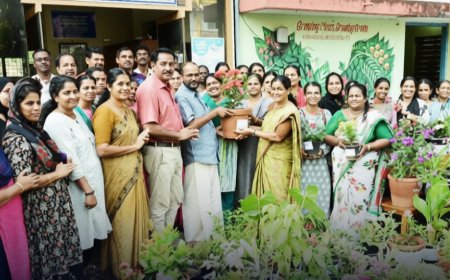 കാഞ്ഞങ്ങാട് നഗരസൗന്ദര്യവൽക്കരണത്തിന് കുടുംബശ്രീയുടെ കൈത്താങ്ങ്