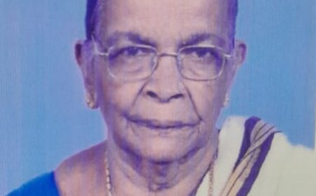 നിര്യാതയായി