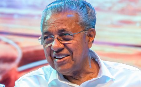 പിണറായി വിജയൻ പ്രതിപക്ഷ നേതാവ്