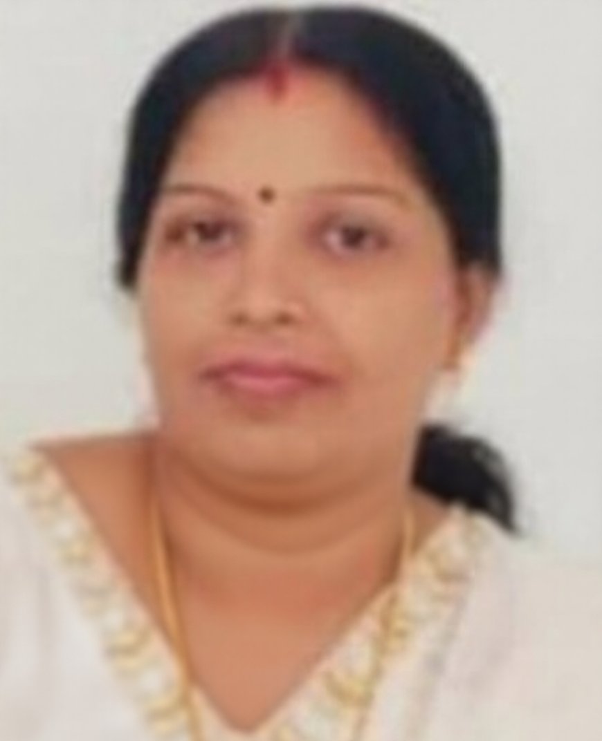 മാവുങ്കാലിൽ കാറും സ്കൂട്ടറും കൂട്ടിയിടിച്ച് യുവതിക്ക് ദാരുണാന്ത്യം; മകന് ഗുരുതരം